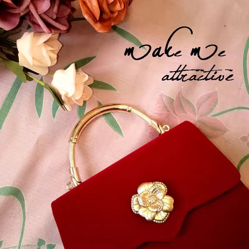 Vintage Camellia Velvet Red Hand Bag
