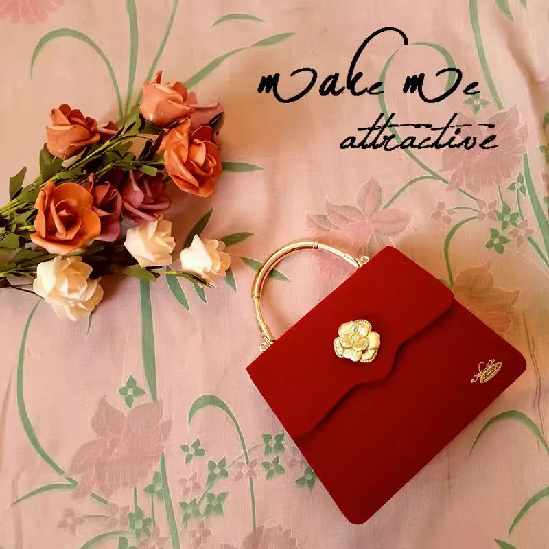 Vintage Camellia Velvet Red Hand Bag