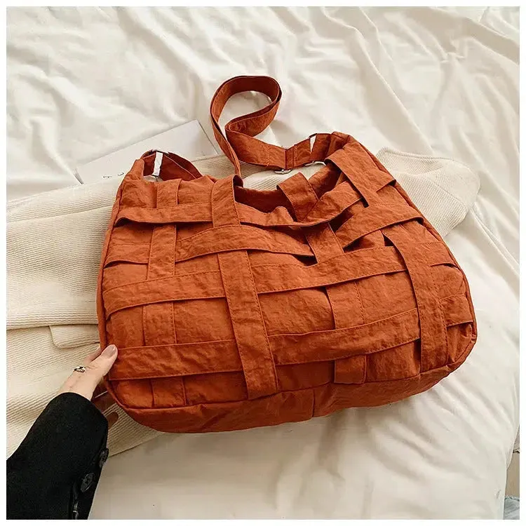 Vvsha  Christmas Gift Woven Shoulder Bag